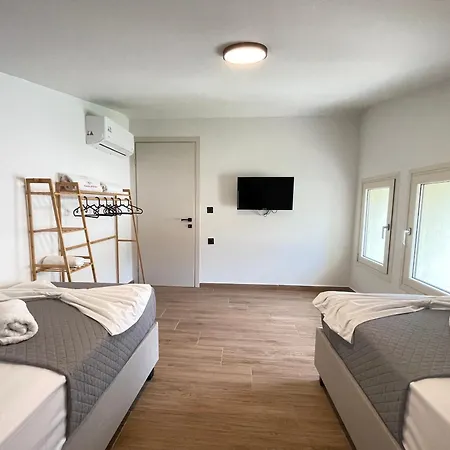 Anastasia Villa Elani