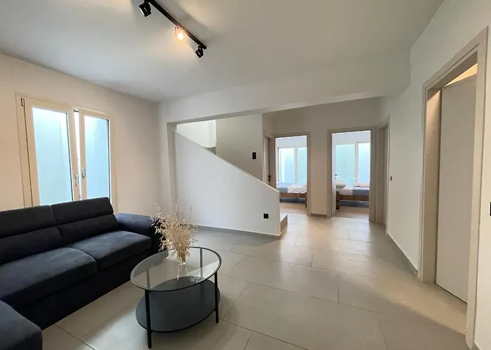 Anastasia Villa Elani